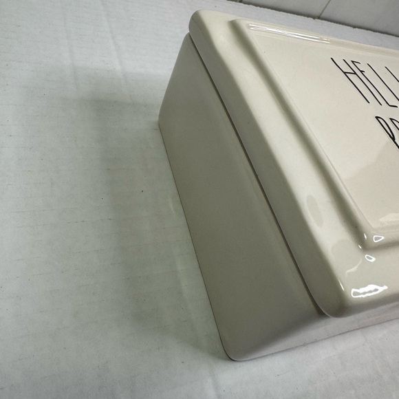 Rae Dunn Ceramic Jewelry Box With Saying “ Hello Pretty” 5X7 In Size New - Picture 8 of 10